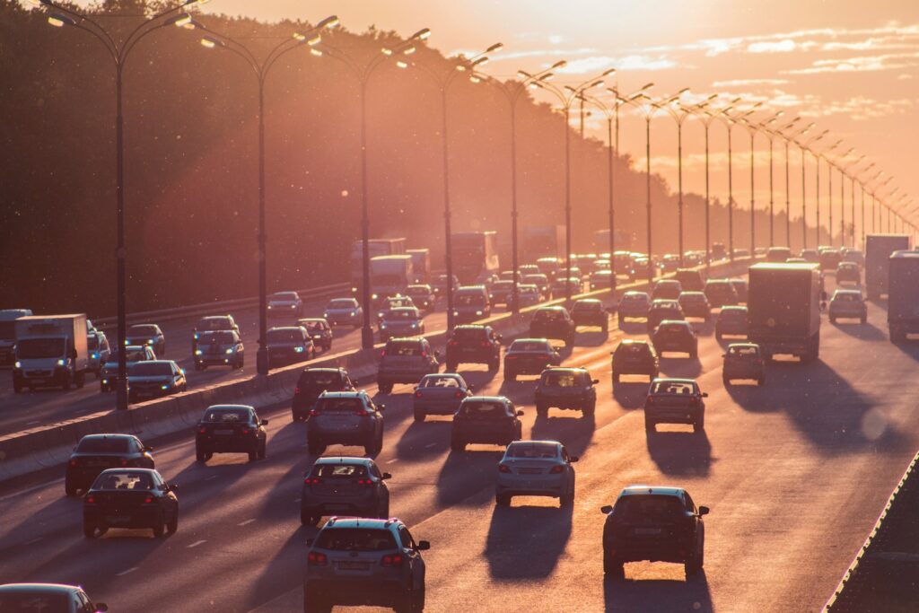 Intelligent Traffic Solutions: How Artificial Intelligence Is Putting an End to Urban Gridlock