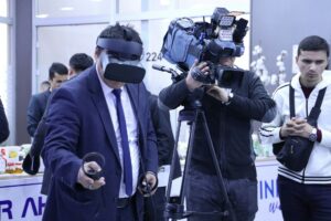 The Part Played by Virtual Reality in Immersive News Experiences